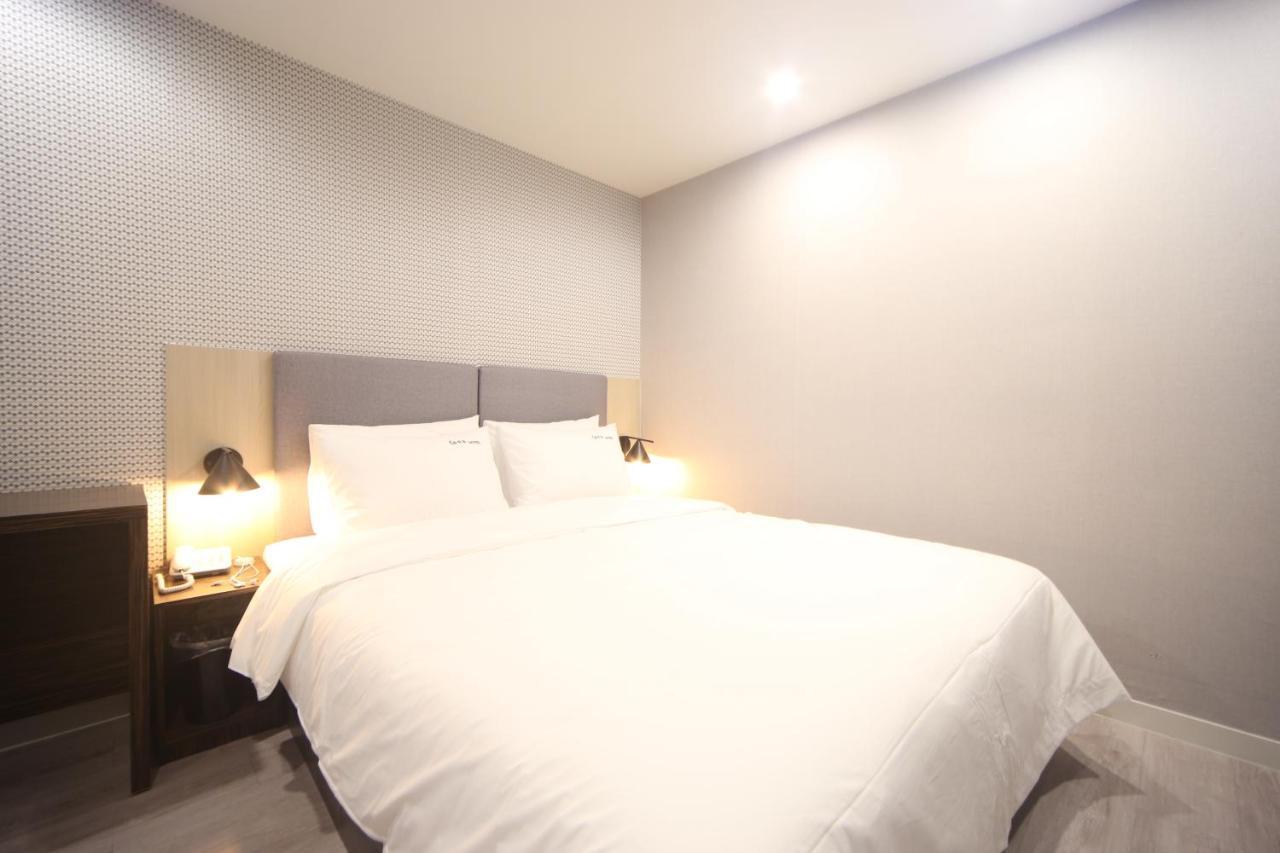 Haru Hotel Phohang Kültér fotó