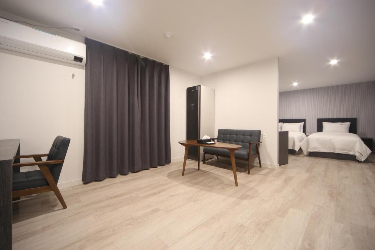 Haru Hotel Phohang Kültér fotó