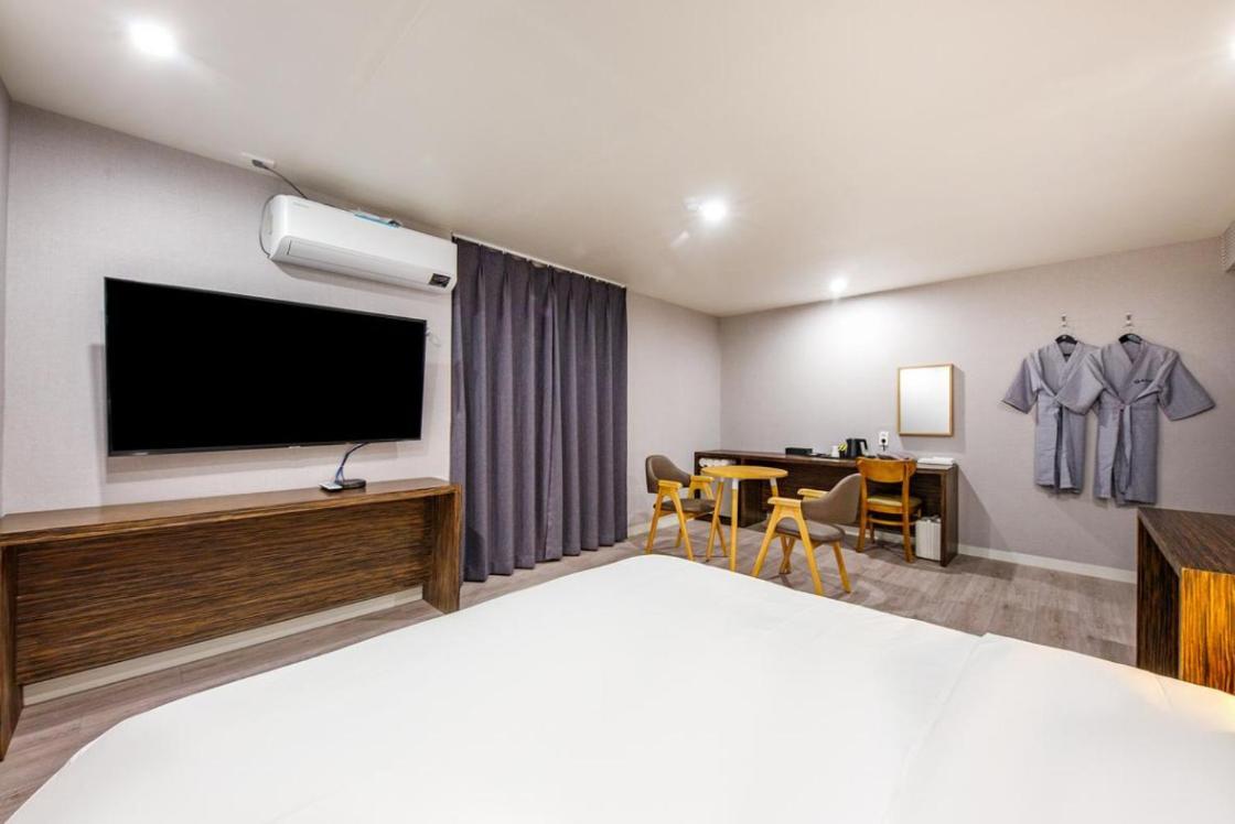Haru Hotel Phohang Kültér fotó